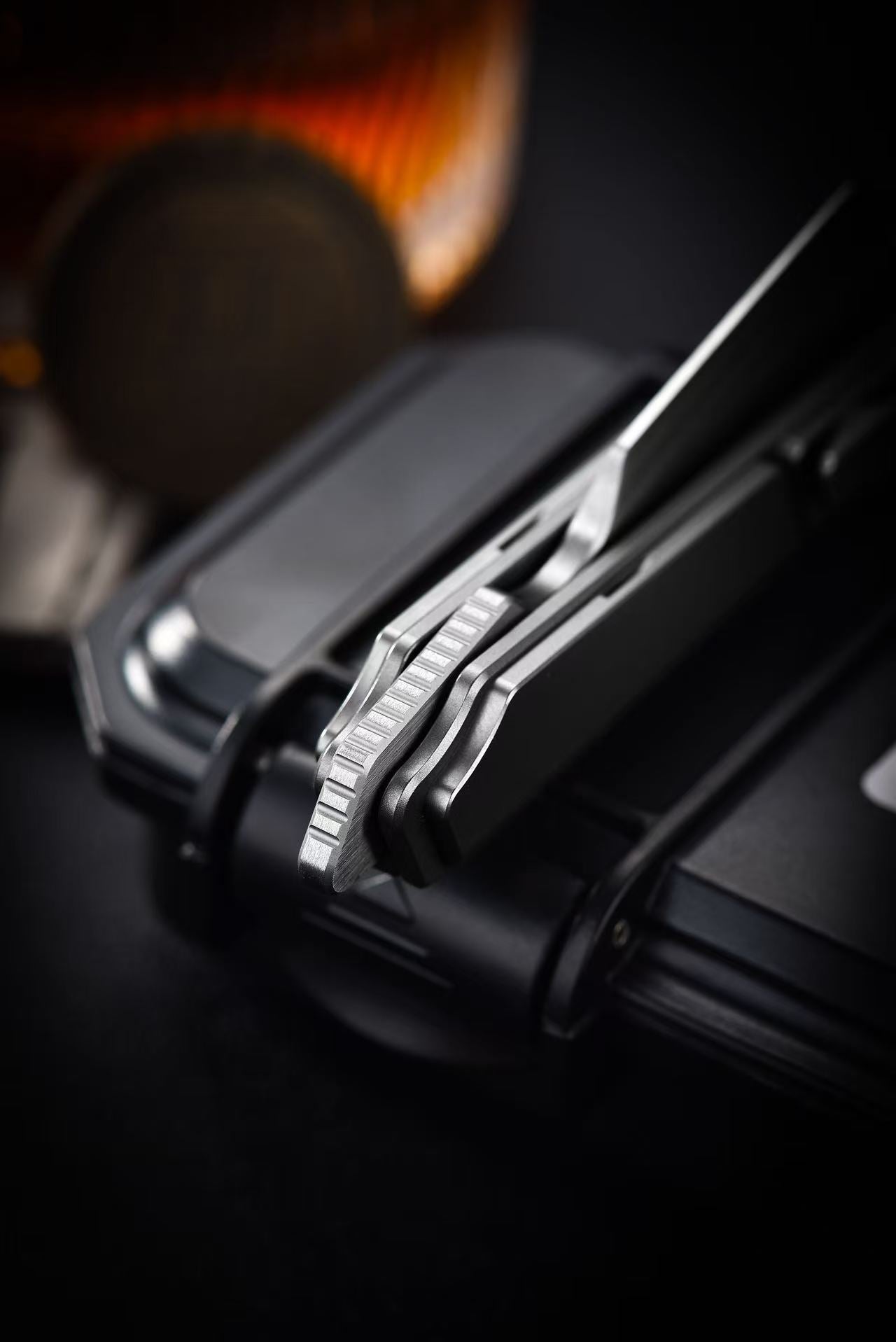 T01 Bauhaus Titanium Pocket Knife | M390 Steel EDC Tool