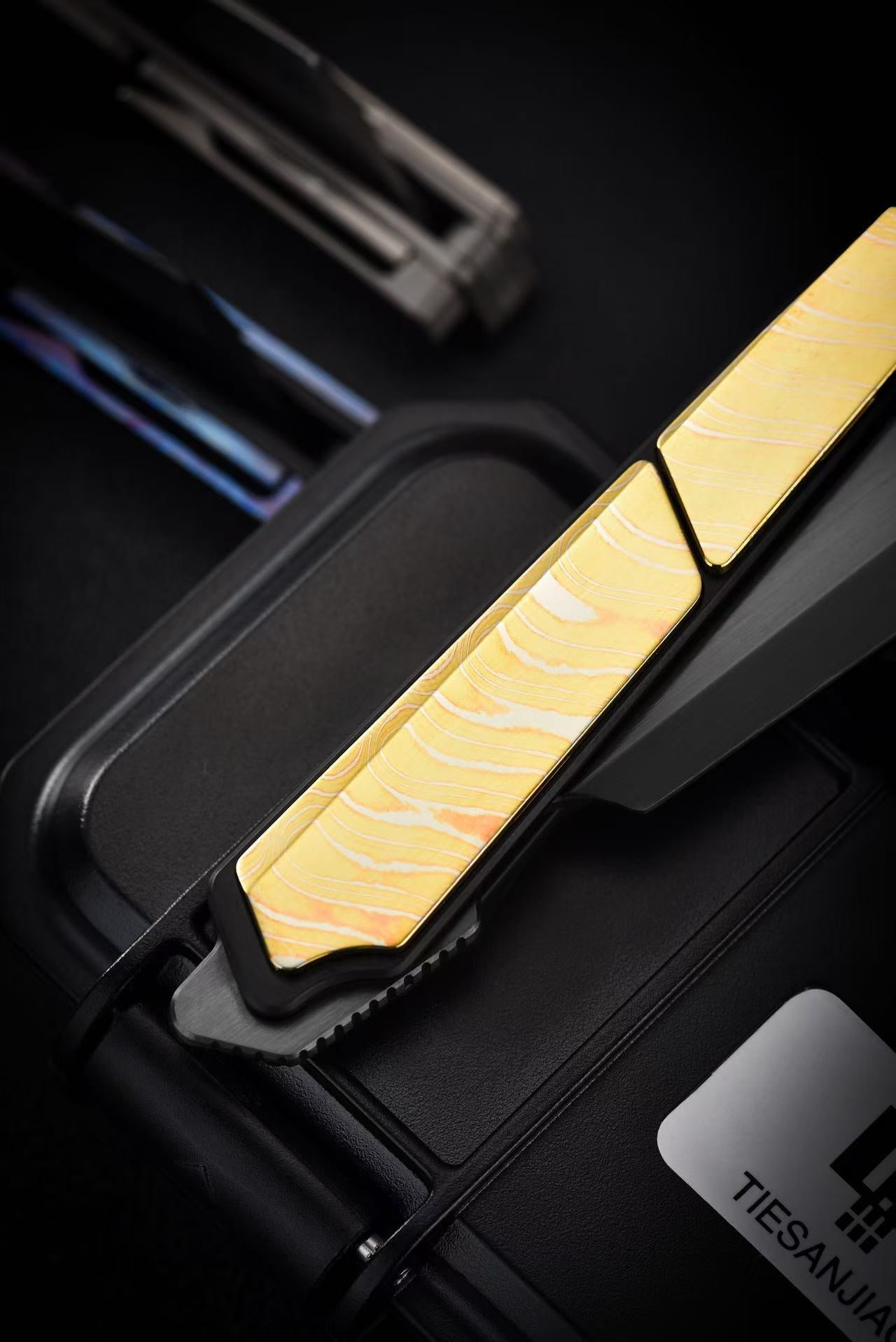 T01 Bauhaus Titanium Copper Damascus Pocket Knife | M390 Steel EDC Tool